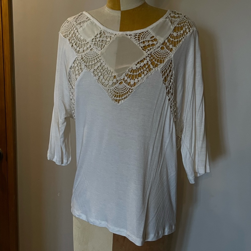BKE Boutique White Summer Top
